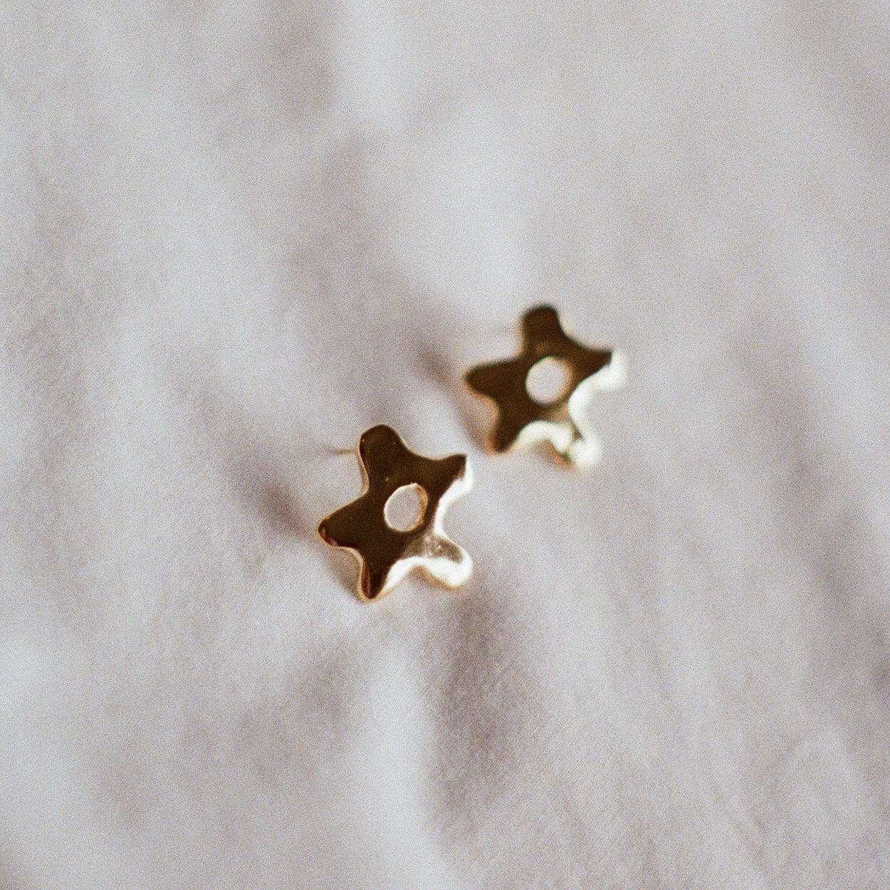 Studs FLORA or vermeil