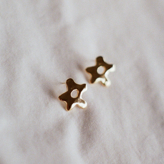 Studs FLORA or vermeil