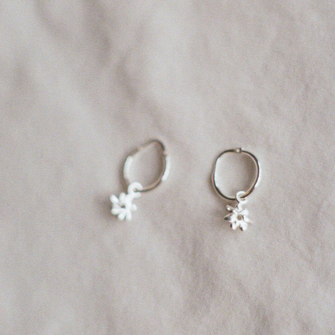 Minis Anneaux breloques CORAIL argent