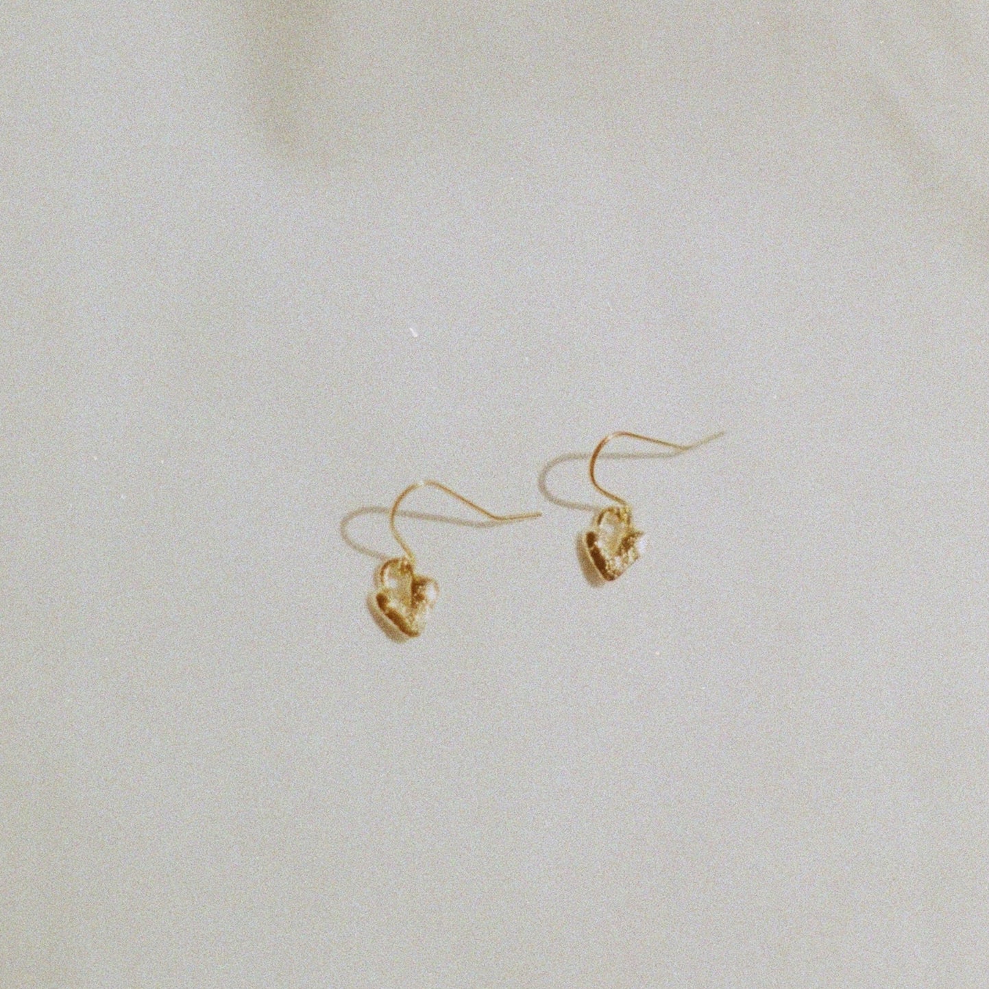 Boucles crochets AMORE or vermeil