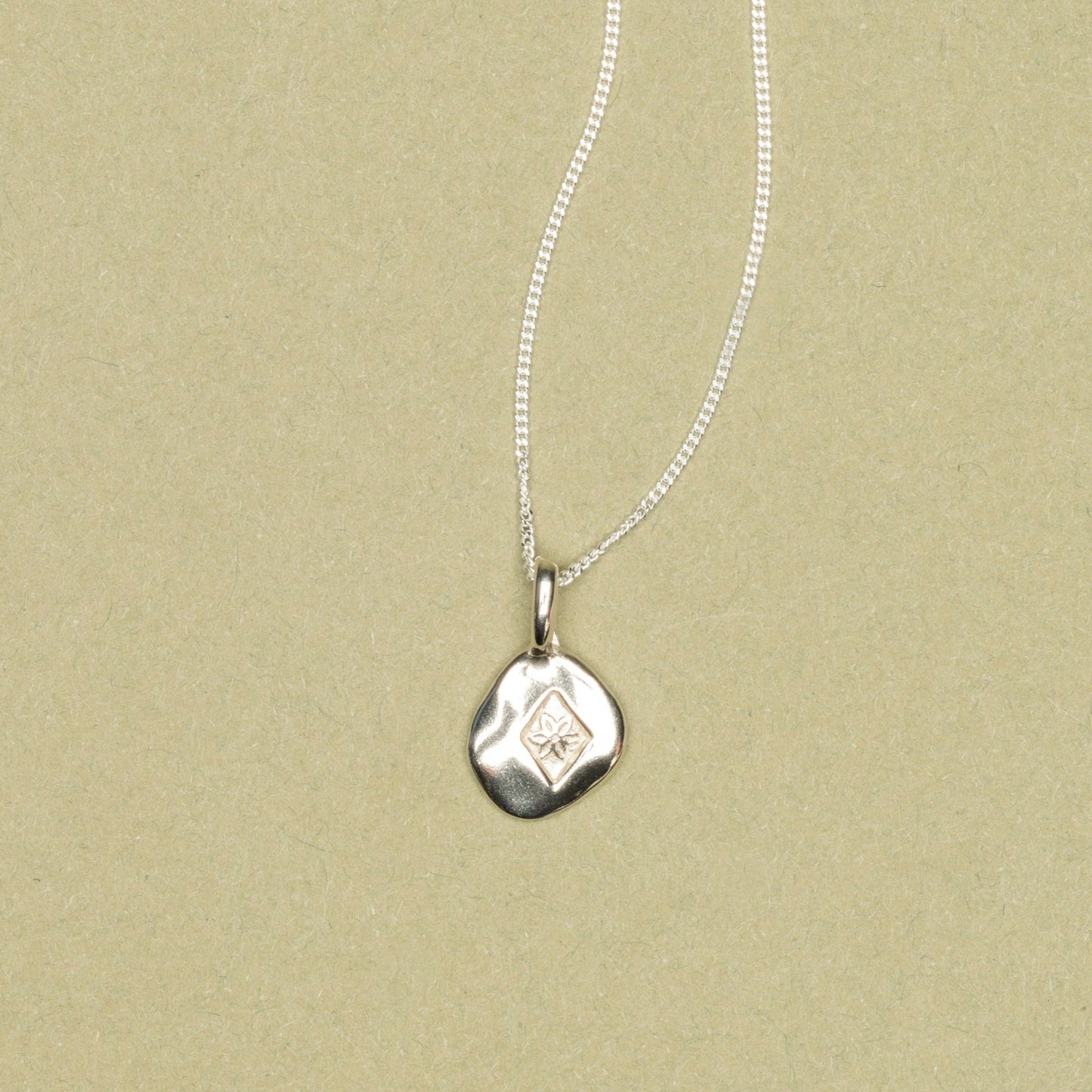 Pendentif Chicorée argent